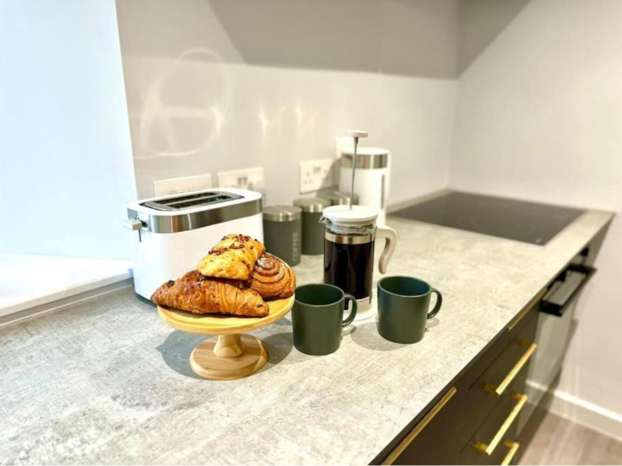 New 2 Bedroom Bournemouth Ground Floor Easy Access Eksteriør bilde